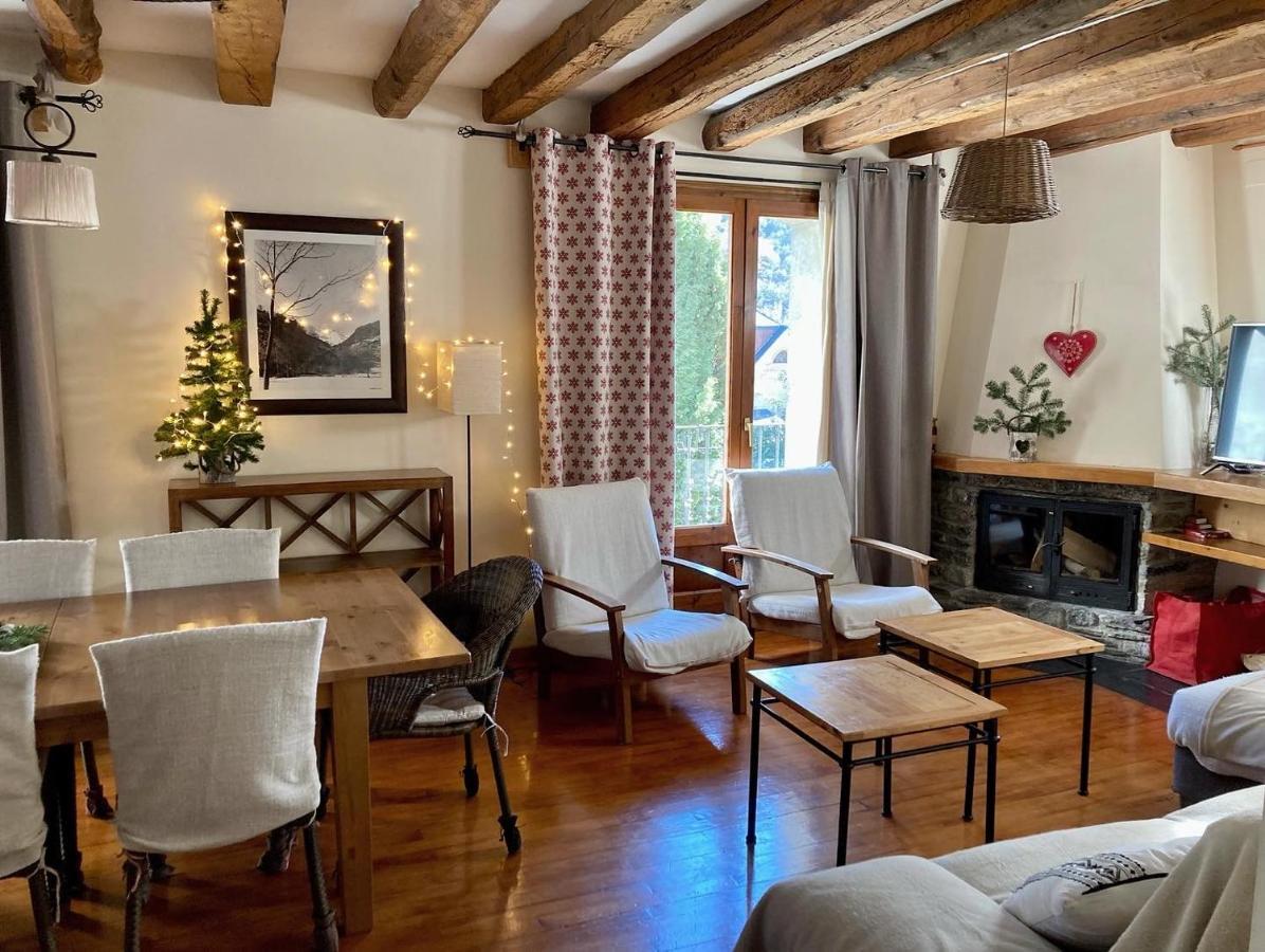 Cal Quimet Pensionat Rialp Exteriör bild