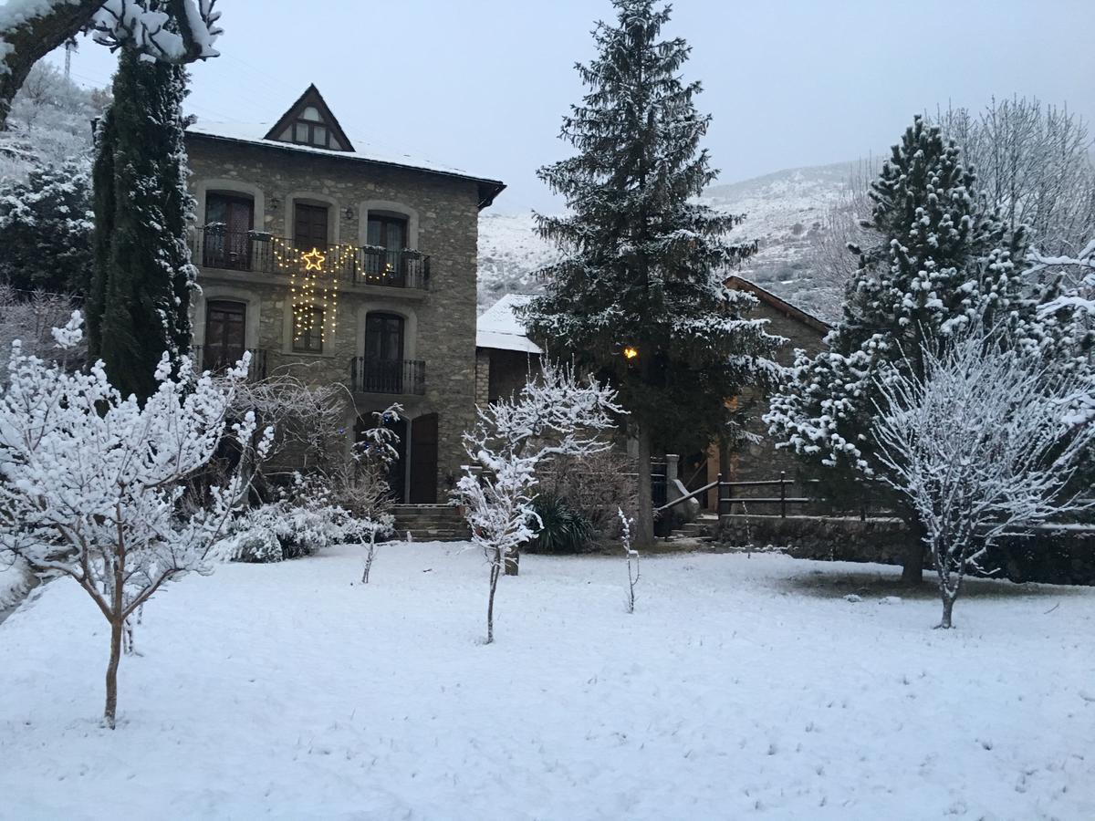 Cal Quimet Pensionat Rialp Exteriör bild